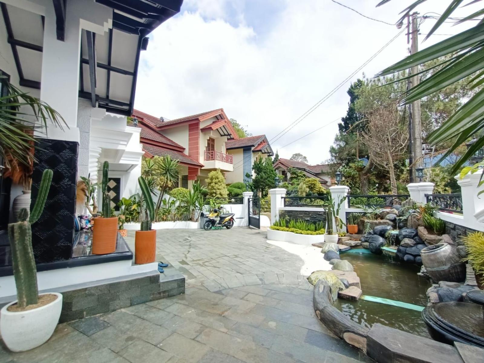 Villa Kota Bunga Malini 10 Cikundul Kültér fotó