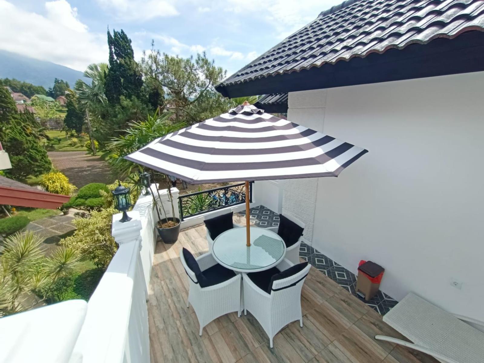 Villa Kota Bunga Malini 10 Cikundul Kültér fotó