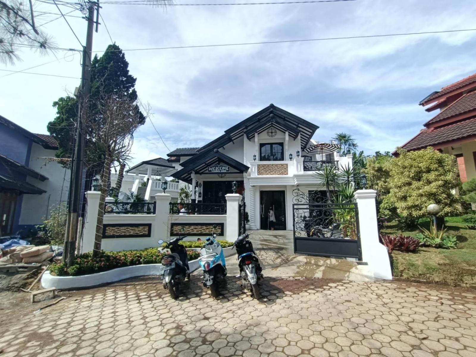 Villa Kota Bunga Malini 10 Cikundul Kültér fotó